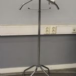 745 9352 VALET STAND